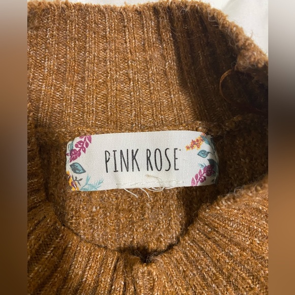 Cable knit mock neck sweater - Picture 2 of 2